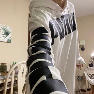Puma Sweatshirt